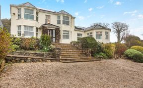 Photo of 5 Bed in Mynytho