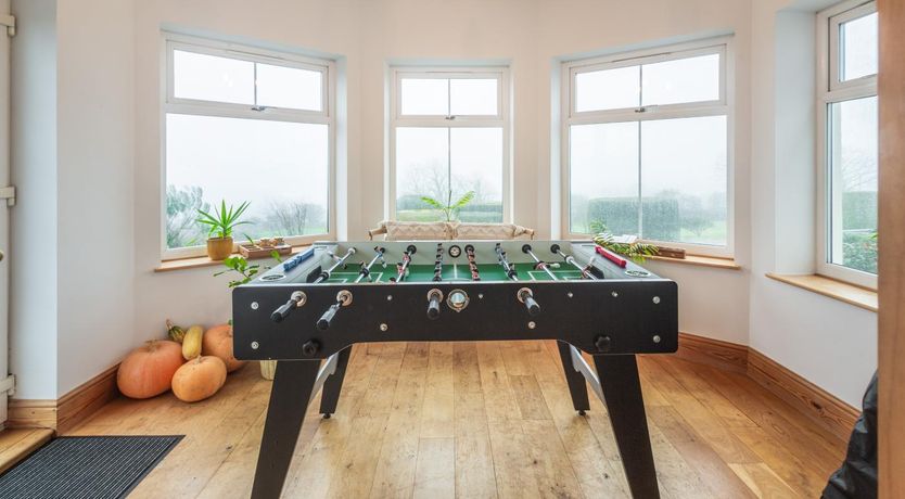 Photo of 5 Bed in Mynytho