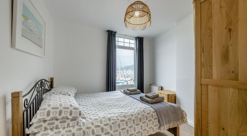 Photo of 2 Bed in Kingswear