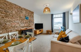 Photo of 2-bed-in-kingswear-4