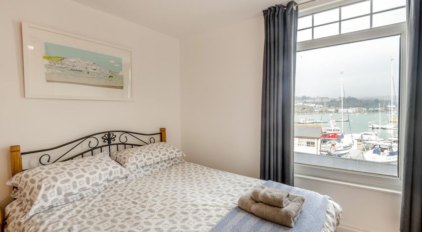 Photo of 2 Bed in Kingswear