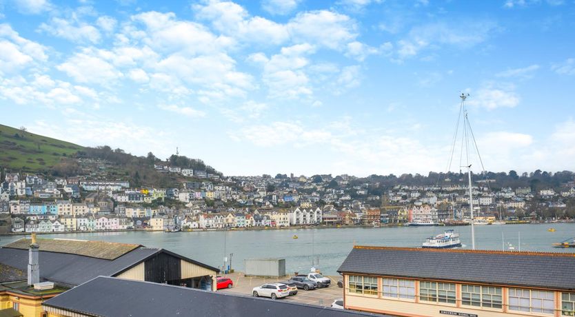 Photo of 2 Bed in Kingswear
