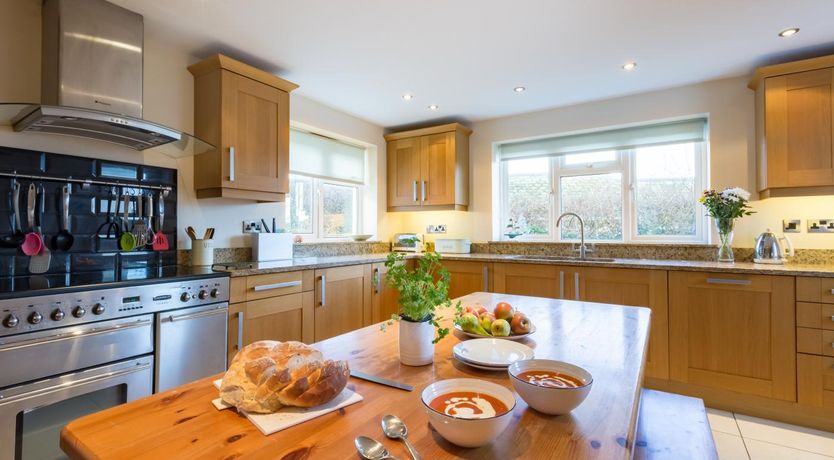 Photo of 4 Bed in Croyde