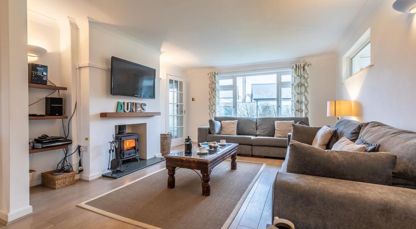 Photo of 4 Bed in Croyde