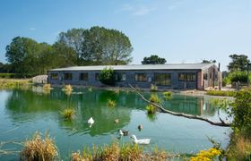 Photo of 10-bed-in-briston