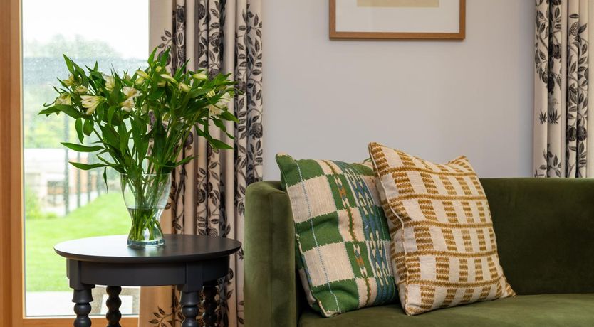Photo of 5 Bed in Walberswick