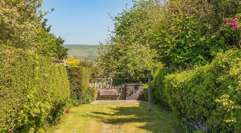Photo of 2 Bed in Langton Matravers
