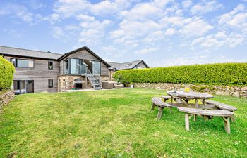 4 Bed in Carbis Bay Holiday Home