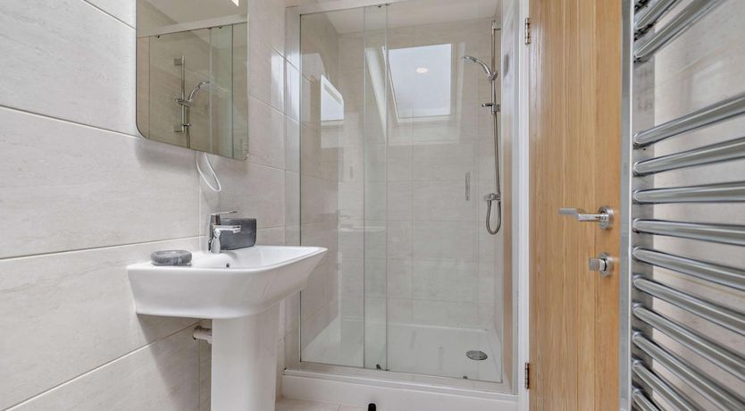 Photo of 4 Bed in Carbis Bay