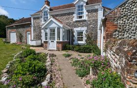 Photo of 3-bed-in-east-runton