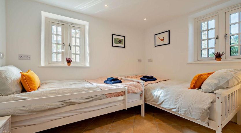 Photo of 2 Bed in St. Agnes