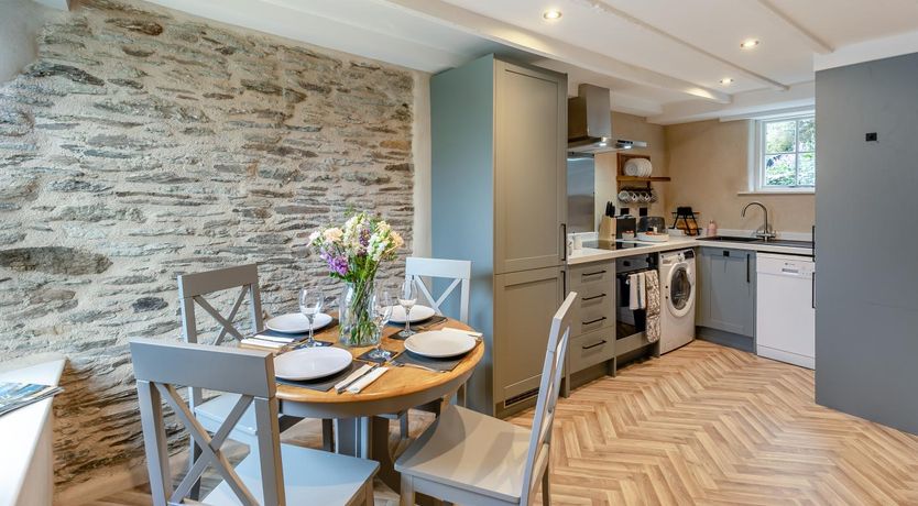 Photo of 2 Bed in Fowey