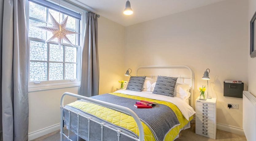 Photo of 2 Bed in Rye