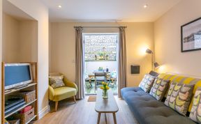 Photo of 2 Bed in Rye