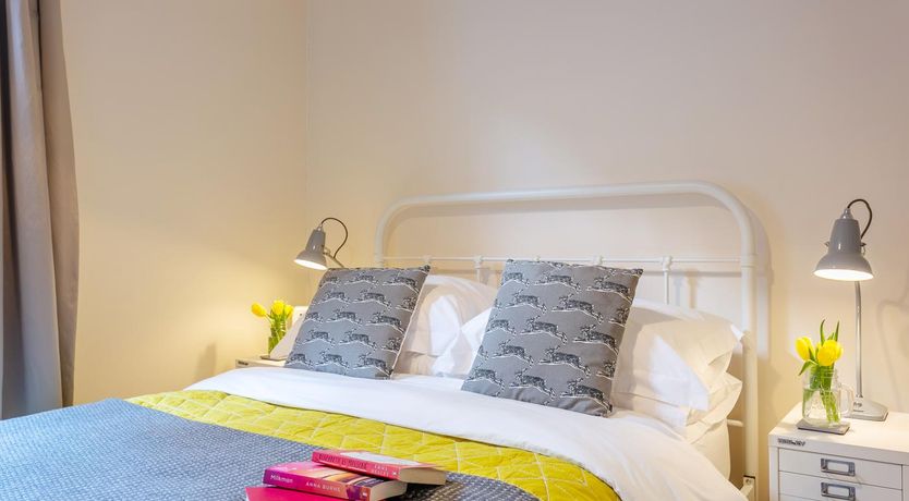 Photo of 2 Bed in Rye