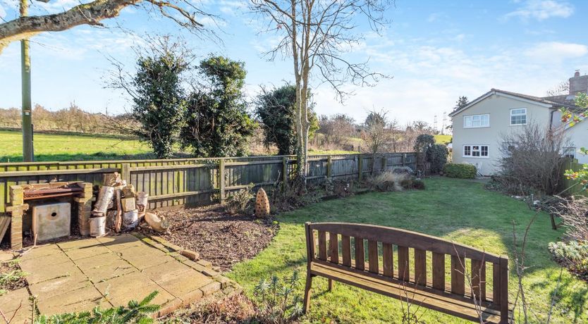 Photo of 2 Bed in Snape