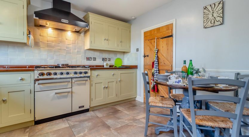 Photo of 2 Bed in Snape