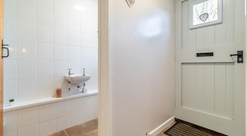 Photo of 2 Bed in Snape