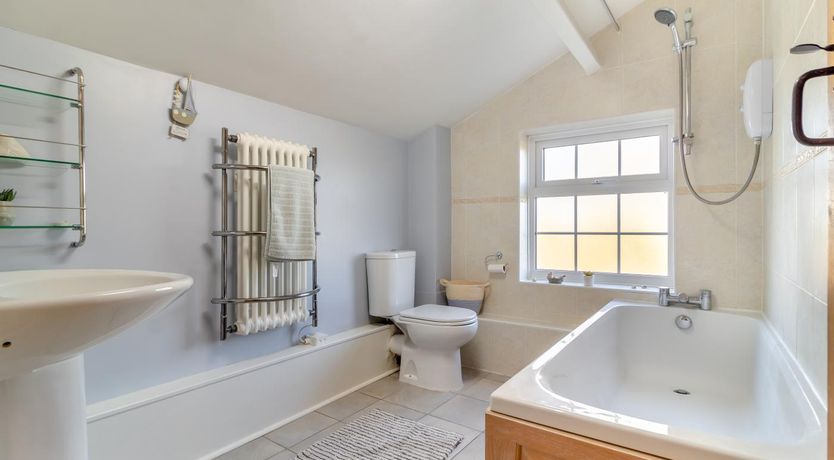 Photo of 2 Bed in Snape