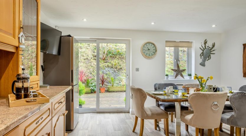 Photo of 4 Bed in Combe Martin