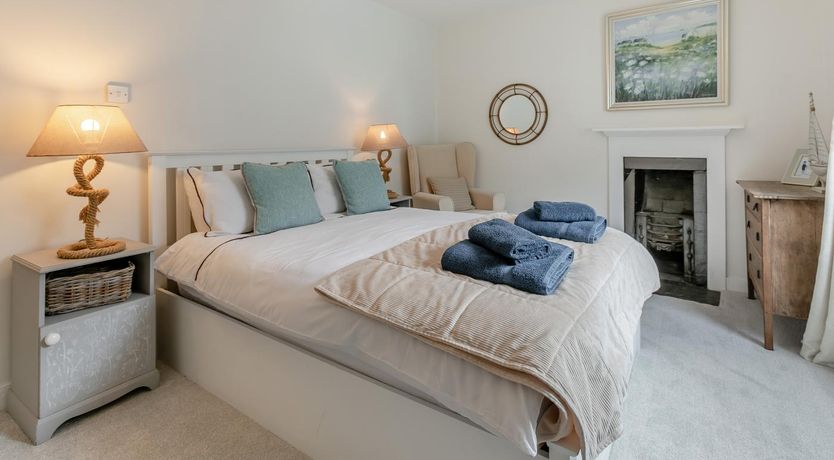 Photo of 2 Bed in Fowey