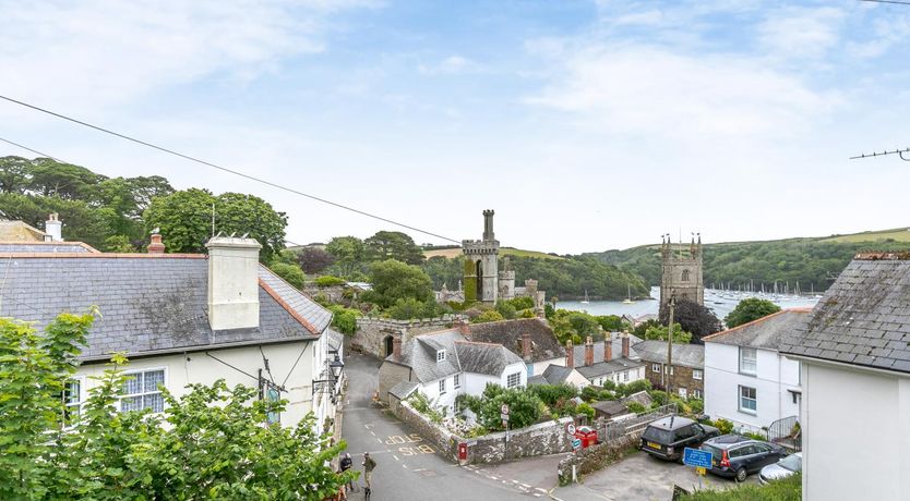 Photo of 2 Bed in Fowey