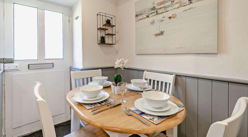 Photo of 3 Bed in St. Austell