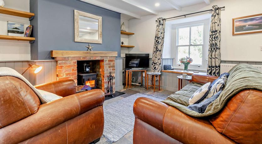Photo of 3 Bed in St. Austell