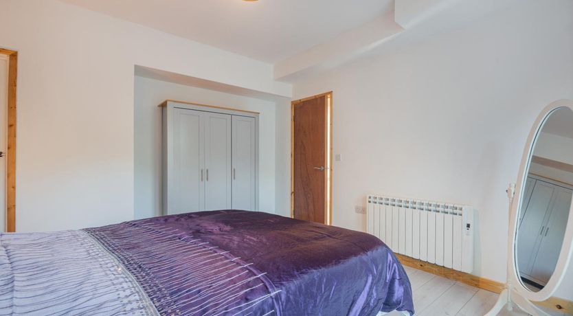 Photo of 1 Bed in Nefyn