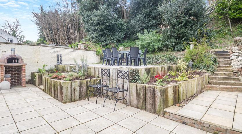 Photo of 4 Bed in Reedham