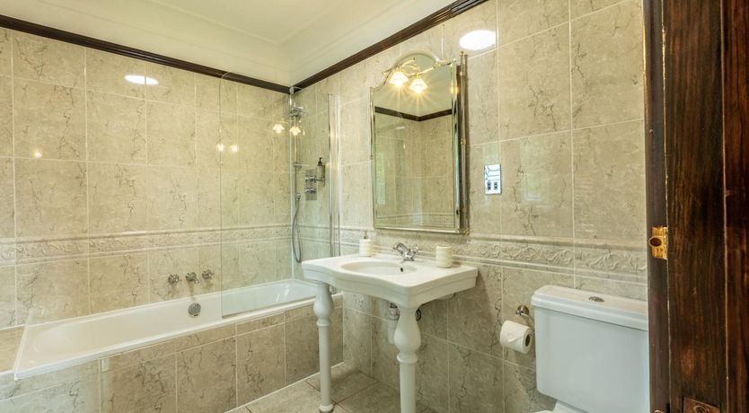 Photo of 12 Bed in Bournemouth