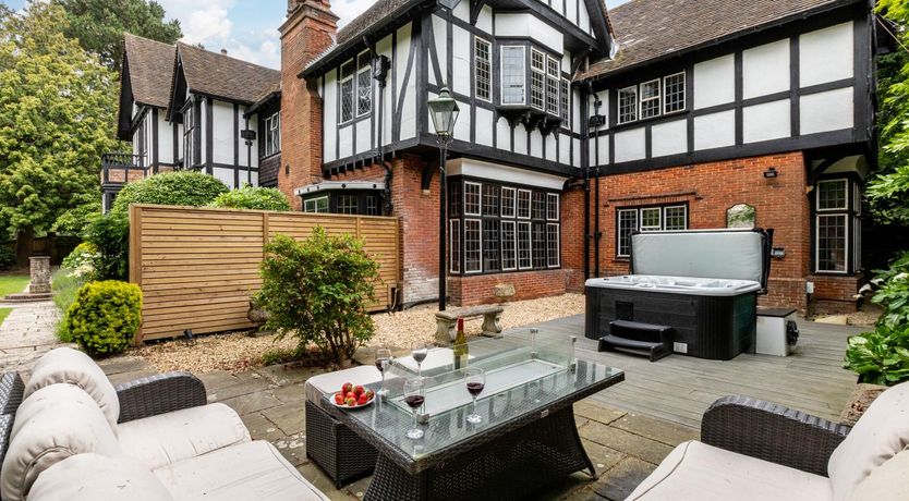 Photo of 12 Bed in Bournemouth