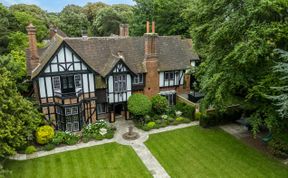 Photo of 12 Bed in Bournemouth
