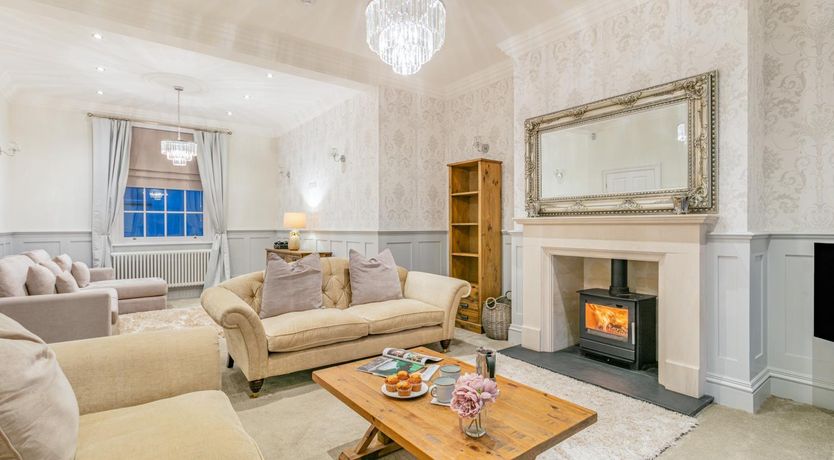 Photo of 4 Bed in Sidmouth