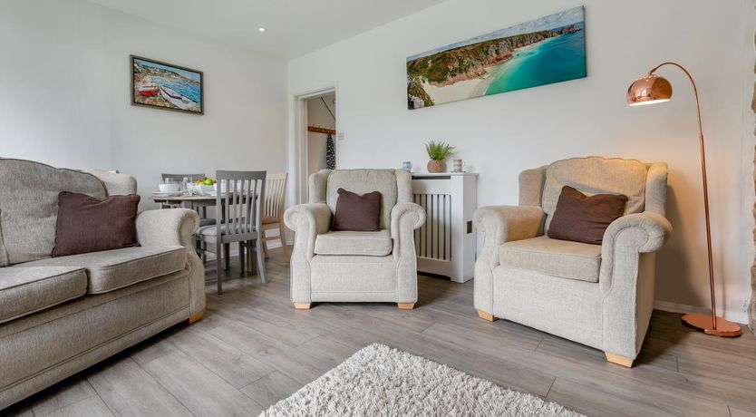 Photo of 2 Bed in Mousehole