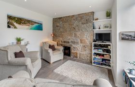 Photo of 2-bed-in-mousehole-6