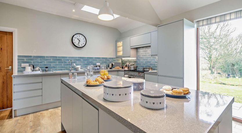 Photo of 3 Bed in Truro