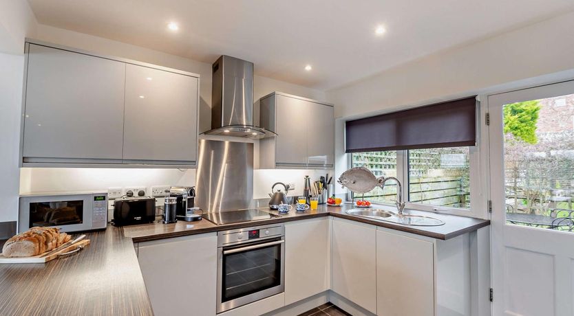 Photo of 3 Bed in Aberdovey