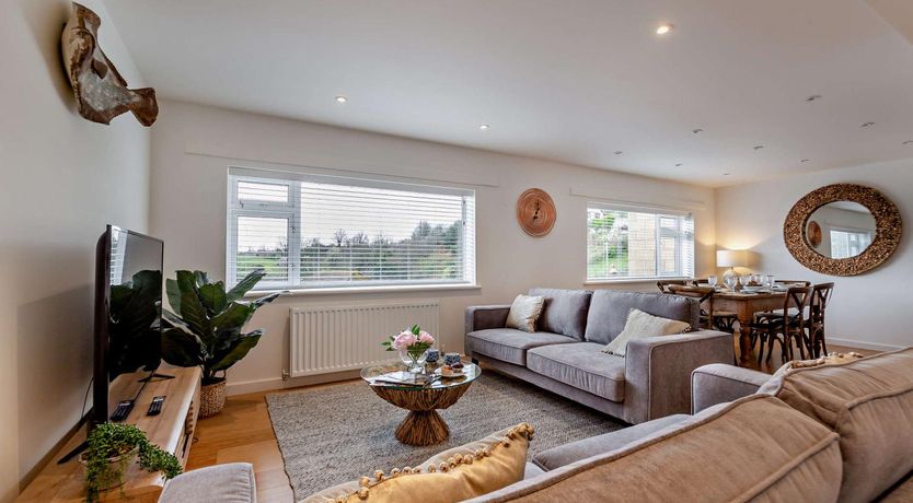 Photo of 3 Bed in Aberdovey