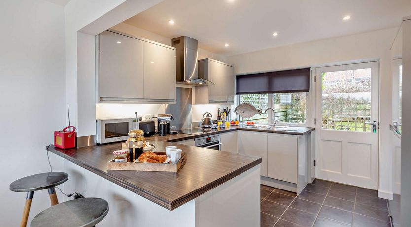 Photo of 3 Bed in Aberdovey