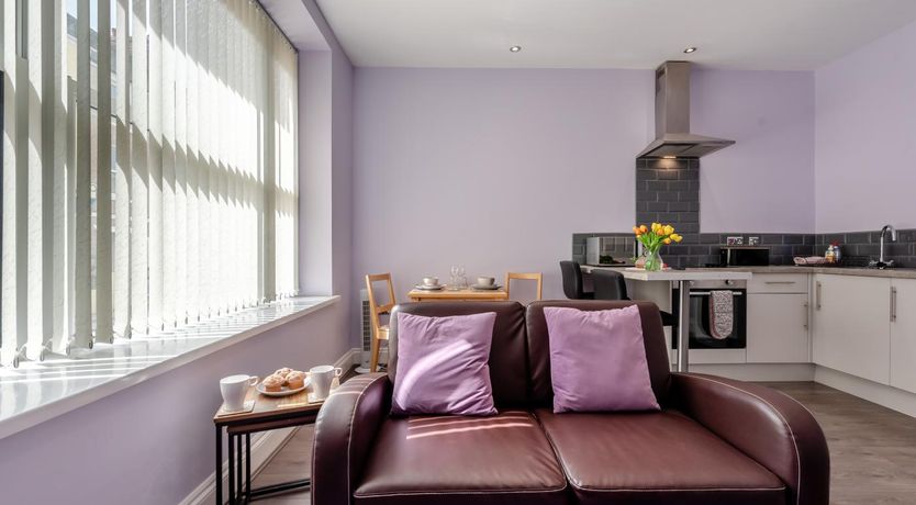 Photo of 1 Bed in Tenby