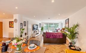 Photo of 3 Bed in Chittlehampton