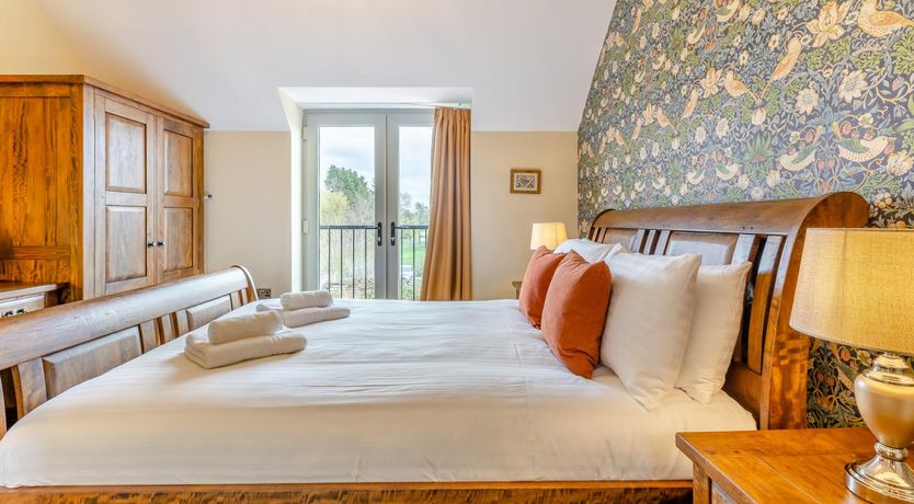 Photo of 1 Bed in Pershore