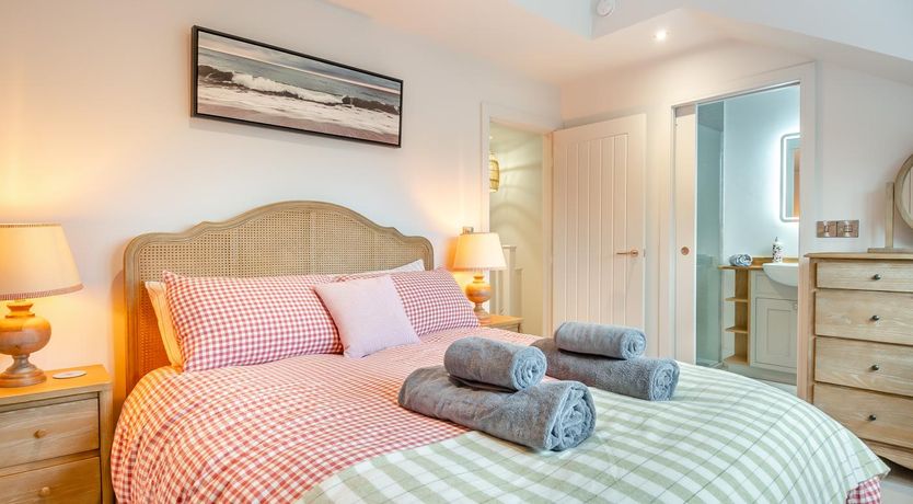 Photo of 3 Bed in Burnham Market