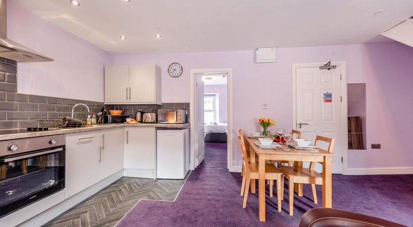 Photo of 2 Bed in Tenby