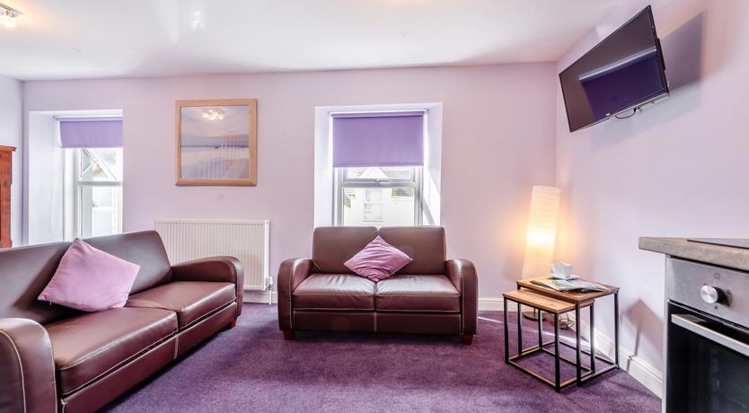 Photo of 2 Bed in Tenby
