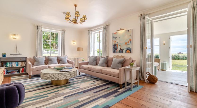 Photo of 5 Bed in Southwold