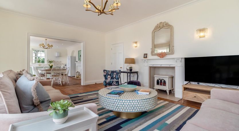 Photo of 5 Bed in Southwold