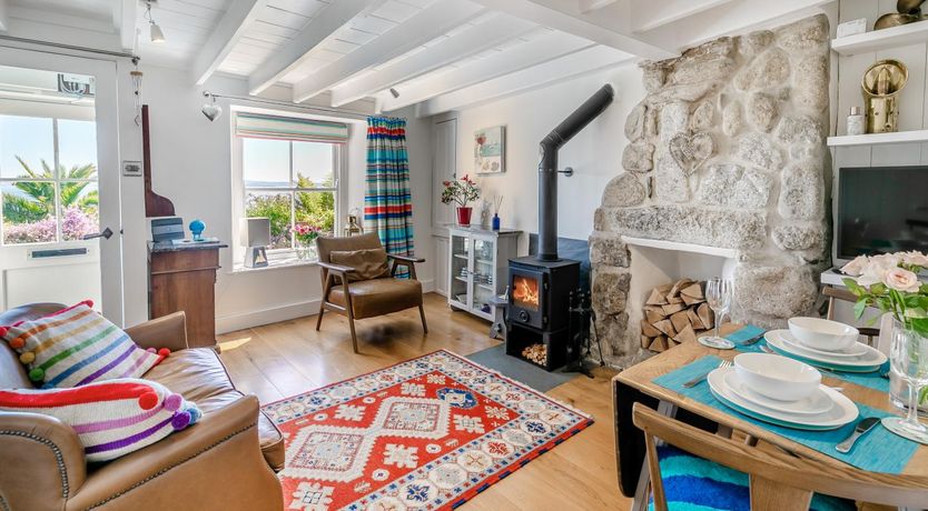 Photo of 1 Bed in Mousehole