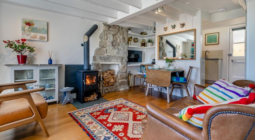 Photo of 1 Bed in Mousehole